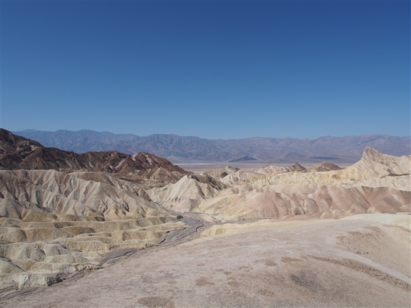 ザブリスキー ポイント (zabriskie Point) の体験記と写真 