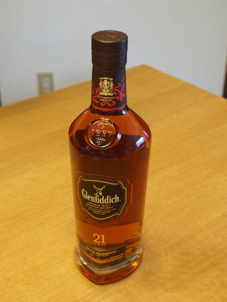 グレンフィディック 21年 (Glenfiddich single malt scotch whisky 21 years) のレビュー:画像3