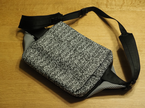 Cote&Ciel ISARAU White Noise ショルダーバッグ のレビュー:画像3