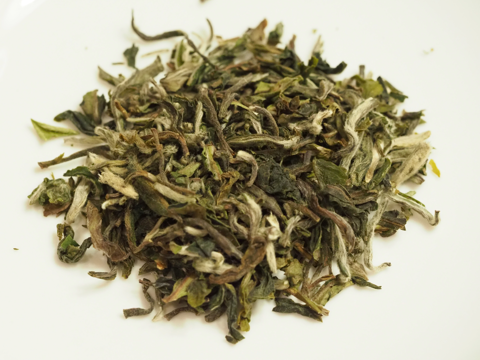 紅茶専門店 京都セレクトショップ 皇帝の春摘みダージリン (バダンタム茶園 DJ-27 FTGFOP1) のレビュー:画像3