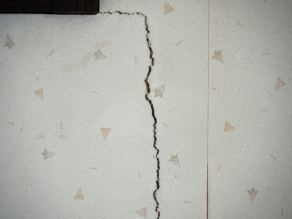 壁のひび割れを補修する:画像8