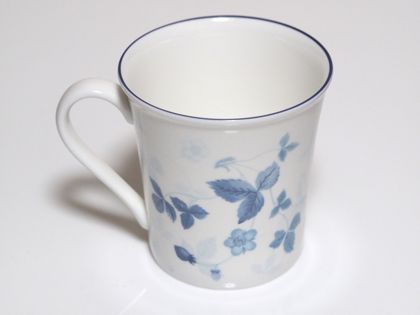 WEDGWOOD ストロベリー ブルー マグ のレビュー:画像10