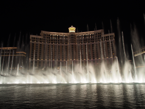 ベラージオ (Bellagio Las Vegas) の噴水アトラクションの体験記と写真:画像8