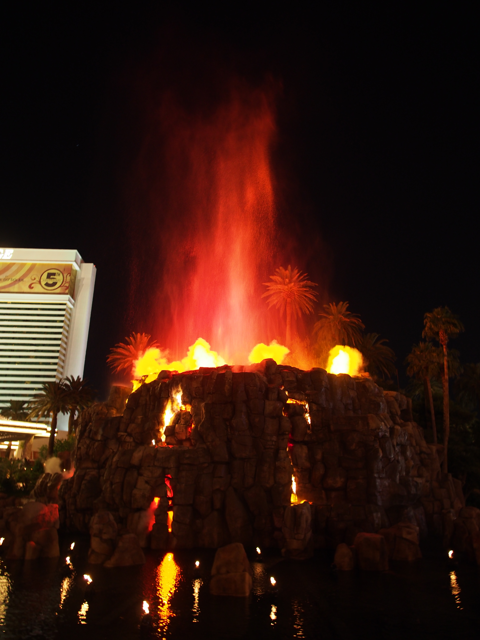 ミラージュ(Mirage) の 火山アトラクションの体験記と写真:画像10