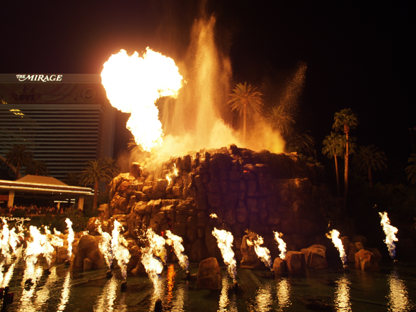 ミラージュ(Mirage) の 火山アトラクションの体験記と写真:画像13