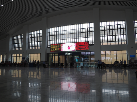 中国鉄路高速(CRH) 蘭新線第二複線 トルファン～柳園 の体験記と写真:画像14