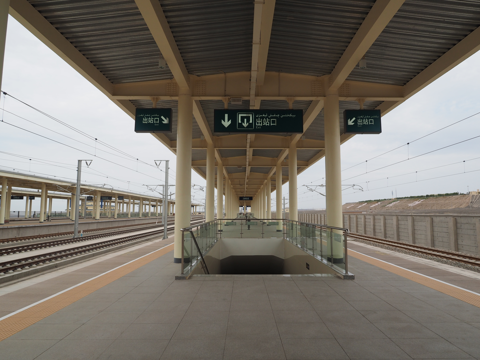 中国鉄路高速(CRH) 蘭新線第二複線 トルファン～柳園 の体験記と写真:画像20