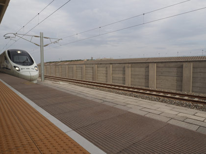中国鉄路高速(CRH) 蘭新線第二複線 トルファン～柳園 の体験記と写真:画像23