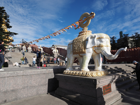 峨眉山 金頂 の体験記と写真:画像65