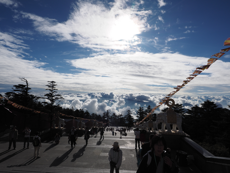 峨眉山 金頂 の体験記と写真:画像67