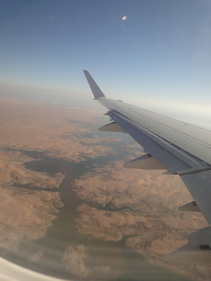 カイロからアスワンへの飛行機便 - エジプト航空 EMBRAER 170:画像14