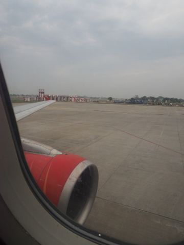 ワーラーナシー (インド)からアグラ (インド)への飛行機便 - エア・インディア A319:画像23