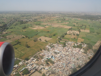 ワーラーナシー (インド)からアグラ (インド)への飛行機便 - エア・インディア A319:画像34