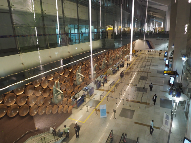 デリー (インド)から成田 (東京)への飛行機便 - 全日空 B767-300:画像15