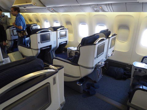 デリー (インド)から成田 (東京)への飛行機便 - 全日空 B767-300:画像80