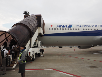 成田 (東京)から成都 (中国)への飛行機便 - 全日空 B767-300:画像34