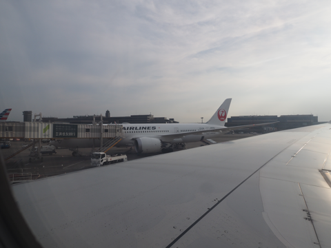 西安 (中国)から成田 (東京)への飛行機便 - 中国東方航空 A330:画像60