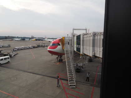 西安 (中国)から成田 (東京)への飛行機便 - 中国東方航空 A330:画像62