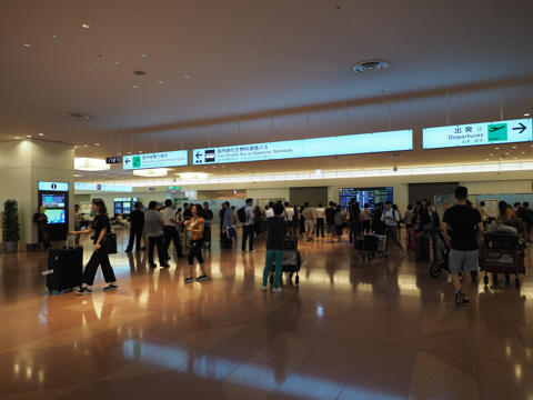 上海 浦東 (中国) から 羽田 (東京)への飛行機便 - 中国東方航空 A330:画像44