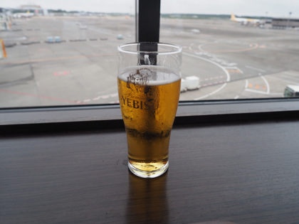 成田 (東京)から上海 (中国)への飛行機便 - 中国東方航空 B777-300ER:画像11