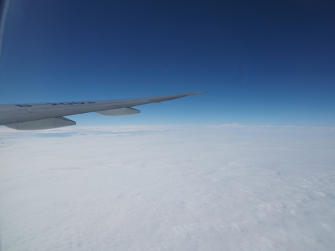 成田 (東京)から上海 (中国)への飛行機便 - 中国東方航空 B777-300ER:画像31