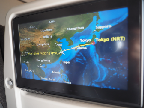 成田 (東京)から上海 (中国)への飛行機便 - 中国東方航空 B777-300ER:画像36
