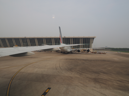 成田 (東京)から上海 (中国)への飛行機便 - 中国東方航空 B777-300ER:画像40