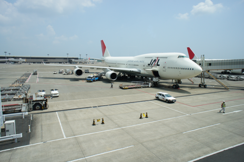 成田(東京)からミラノ(イタリア)への飛行機便 - JAL 日本航空 B747-400:画像6