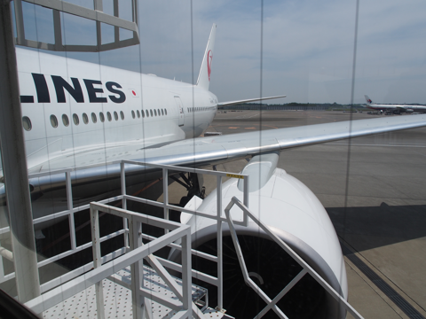 成田 (東京)からモスクワ (ロシア)への飛行機便 - JAL(日本航空) B777-200:画像18