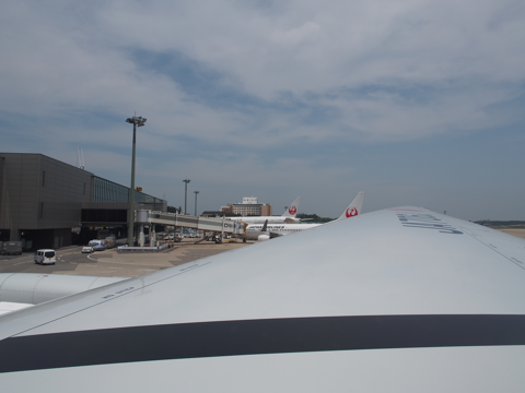成田 (東京)からモスクワ (ロシア)への飛行機便 - JAL(日本航空) B777-200:画像24