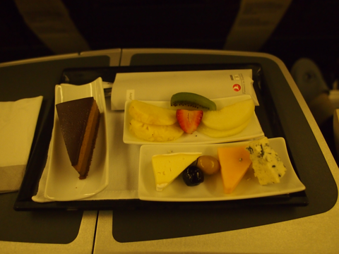 イスタンブル (トルコ)から成田 (東京)への飛行機便 - トルコ航空 B777-300ER:画像21