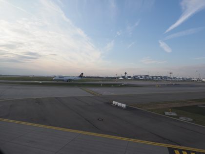 ミュンヘン (ドイツ) から 羽田 (東京)への飛行機便 - ルフトハンザ航空 Aurbus A340-600 (フライトレポート・飛行時間):画像43