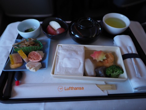 羽田 (東京)からフランクフルト (ドイツ)への飛行機便 - ルフトハンザ航空 B747-8:画像67