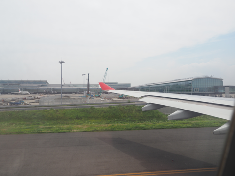 羽田 (東京)から上海 虹橋 (中国)への飛行機便 - 上海航空 A330:画像20