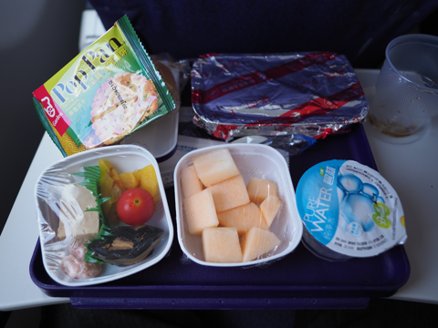 羽田 (東京)から上海 虹橋 (中国)への飛行機便 - 上海航空 A330:画像28