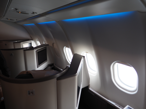 コロンボ (スリランカ) から 成田 (東京) への飛行機便 - スリランカ航空 A330-300:画像76