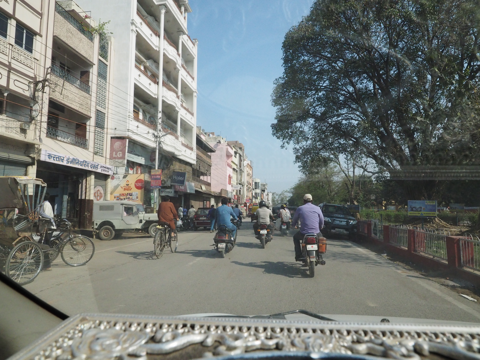 ワーラーナシー大学 (Banaras Hindu University) / ヴィシュワナート寺院 の体験記と写真:画像1