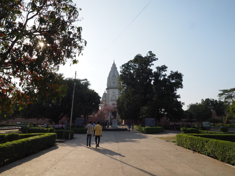 ワーラーナシー大学 (Banaras Hindu University) / ヴィシュワナート寺院 の体験記と写真:画像8