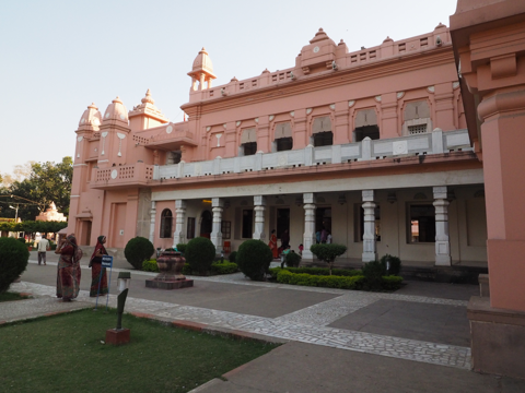 ワーラーナシー大学 (Banaras Hindu University) / ヴィシュワナート寺院 の体験記と写真:画像16