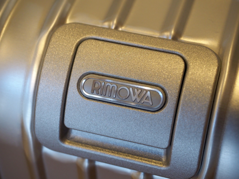 リモワ トパーズ キャビン マルチホイール (RIMOWA TOPAS CABIN MULTIWHEEL) のレビュー:画像16