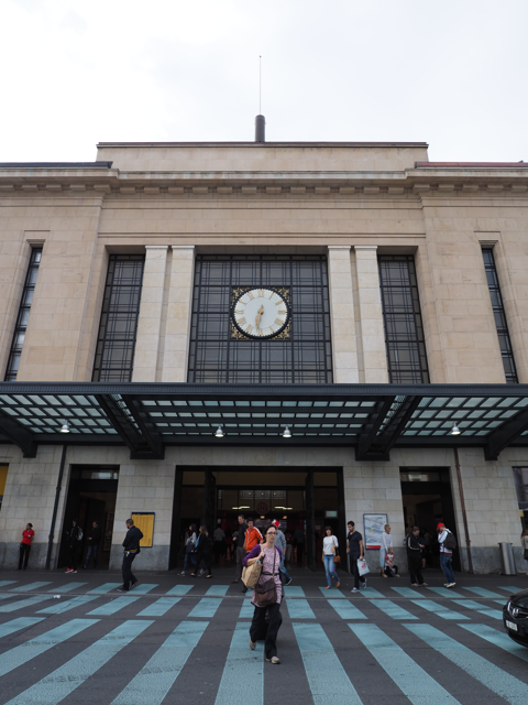 コルナヴァン駅 (スイス ジュネーブ) の体験記と写真:画像8