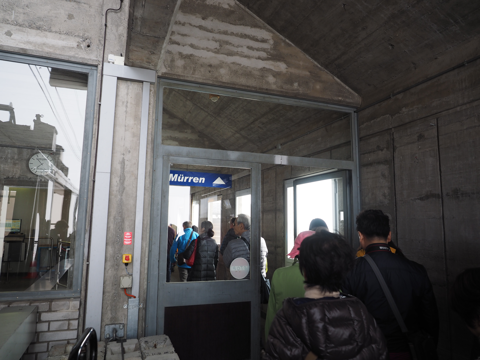 ミューレン (Murren) から ラウターブルンネン (Lauterbrunnen) の体験記と写真:画像7