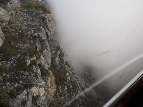 ミューレン (Murren) から ラウターブルンネン (Lauterbrunnen) の体験記と写真:画像10