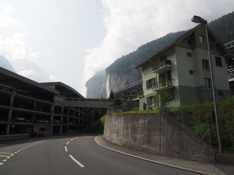ミューレン (Murren) から ラウターブルンネン (Lauterbrunnen) の体験記と写真:画像68