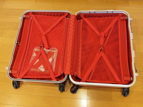 TRIO CARGO スーツケース のレビュー:画像9
